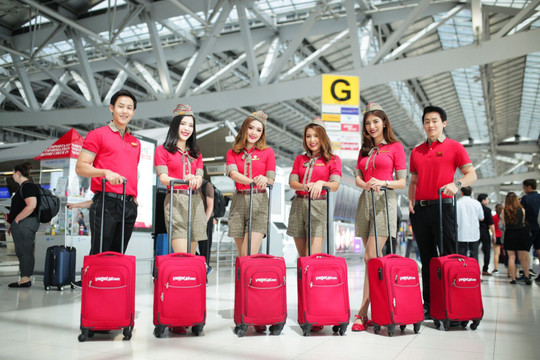 Từ sắc đỏ trên bầu trời đến hãng bay được yêu thích: Vietjet ghi dấu ấn toàn cầu