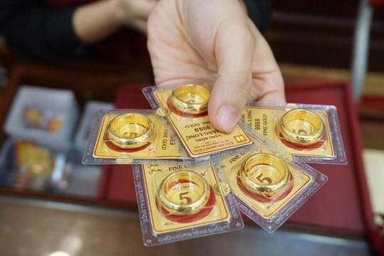 Giá vàng nhẫn trơn, vàng miếng sáng 13/8 tại SJC, PNJ, DOJI, Bảo Tín Minh Châu và Bảo Tín Mạnh Hải