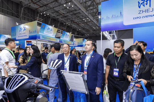 Thị trường thể thao, xe hai bánh đón làn sóng kết nối mới