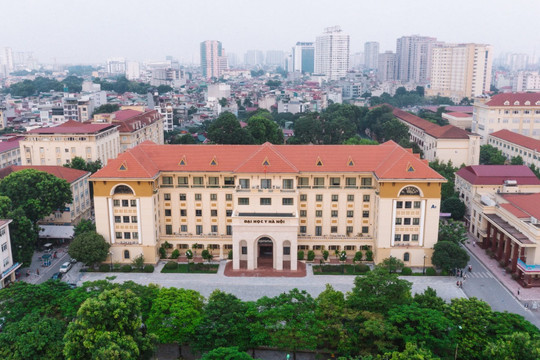Một trường ĐH hút 56 thí sinh đạt 30 điểm: Sở hữu 170 GS, PGS, 406 Tiến sĩ, tổng thu hơn 940 tỷ đồng/năm, đặt mục tiêu lọt top 100 châu Á