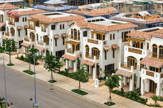 Diễn biến đáng chú ý của thị trường nhà liền thổ TP.HCM
