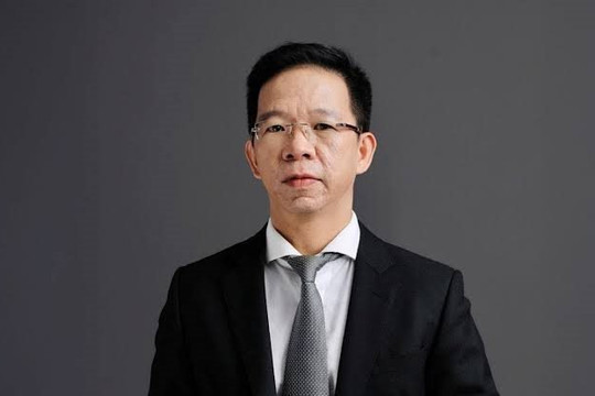Một CEO công ty chứng khoán thu nhập 3,2 tỷ đồng nửa đầu năm