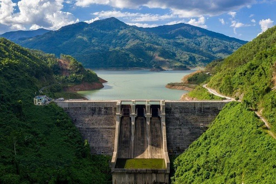 Một doanh nghiệp sắp chốt ngày trả cổ tức tiền mặt 35%, thanh toán vào tháng 9