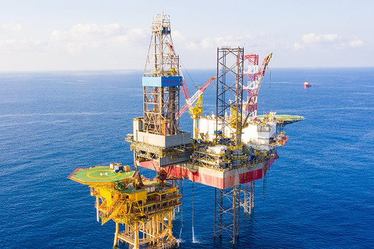 Doanh thu tăng 25%, vì sao lợi nhuận của PV Drilling (PVD) lại đi lùi?
