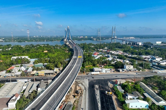 Dự án cao tốc Mỹ Thuận - Cần Thơ: Tập trung tháo gỡ điểm nghẽn, phấn đấu hoàn thành các hạng mục bổ sung trong năm 2026