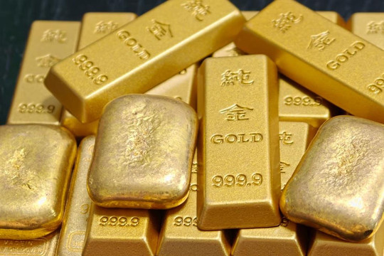 Chuyên gia dự báo sốc về giá vàng 