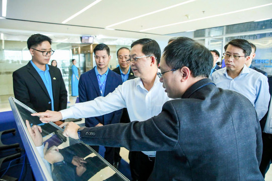 CMC lọt Top 10 doanh nghiệp Công nghệ - Viễn thông nộp ngân sách lớn nhất Việt Nam năm 2026