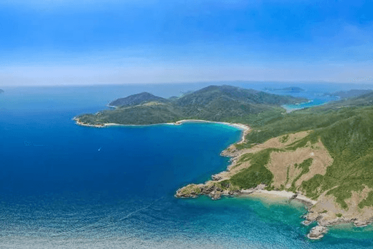 Hòn đảo nơi tỷ phú Phạm Nhật Vượng xây khu nghỉ dưỡng 5 sao đầu tiên trong hệ thống: Nay xây thêm sân golf hơn 100ha hàng đầu hành tinh, lần đầu tiên có ở Việt Nam