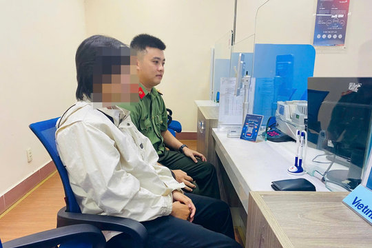 Người phụ nữ lo lắng suốt 45 ngày vì giao dịch chuyển khoản 10 triệu đồng, công an tiến hành xác minh và đối chiếu thông tin