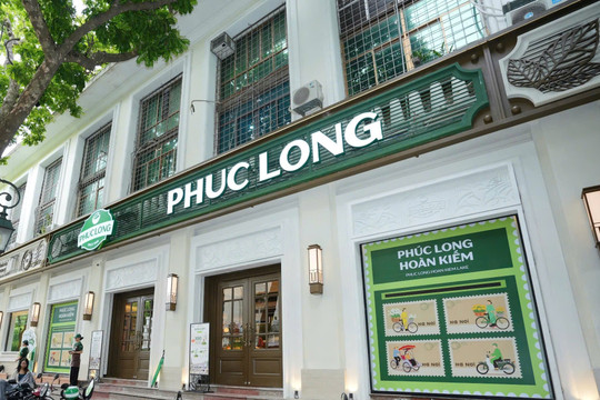 Phúc Long mở cửa hàng 360 m2 ngay cạnh Starbucks, cùng tòa nhà Bưu điện Hà Nội: Cuộc chiến mặt bằng lộ ra từ một chi tiết ít ai để ý