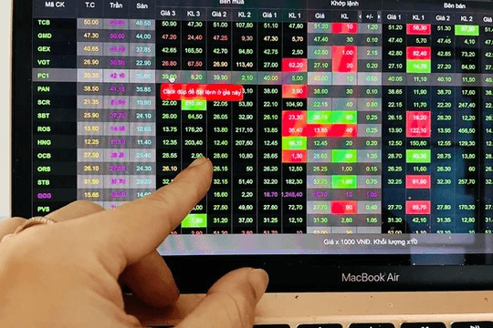 Cổ phiếu SSB “cháy hàng”, VN-Index nối dài chuỗi tăng lên phiên thứ 7
