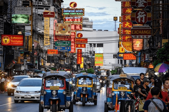 Bao nhiêu năm nữa kinh tế Việt Nam vượt Thái Lan?