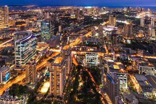 Quốc gia duy nhất lọt top 5 nền kinh tế lớn nhất thế giới nhưng GDP bình quân chỉ bằng 1/2 Việt Nam