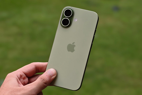 Đừng vội mua iPhone 18 Pro sắp ra mắt, xuống tiền cho chiếc iPhone đời cũ này hóa ra tốt hơn nhiều