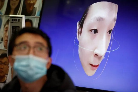 Sang tận nơi để xem người ta khen Trung Quốc có đúng không, chuyên gia Mỹ chỉ biết thốt lên: "Tôi chóng hết cả mặt"