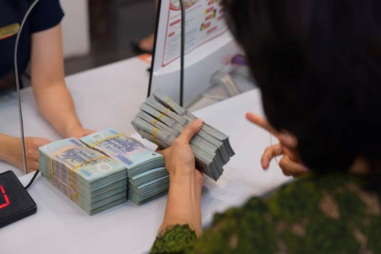 Có 1 tỷ, 10 tỷ hay 100 tỷ đồng, nên gửi tiết kiệm thế nào? Chuyên gia chỉ ra điều quan trọng nhất
