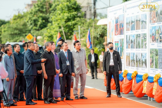 Mạng lưới 44 triệu USD chỉ là khởi đầu? Campuchia tính xây cảng kết nối kênh đào Funan Techo và mở cửa khẩu với Lào