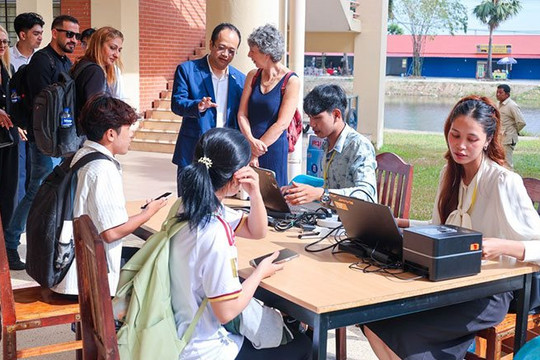 Israel phải 'nhờ cậy' Campuchia
