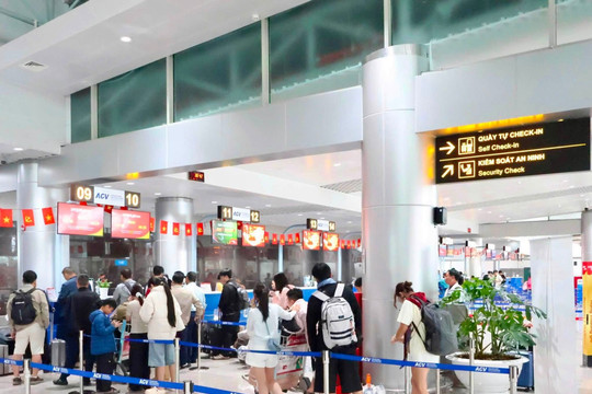 Cảng HKQT Liên Khương ra thông báo tới hàng triệu khách đến sân bay từ ngày 1/11