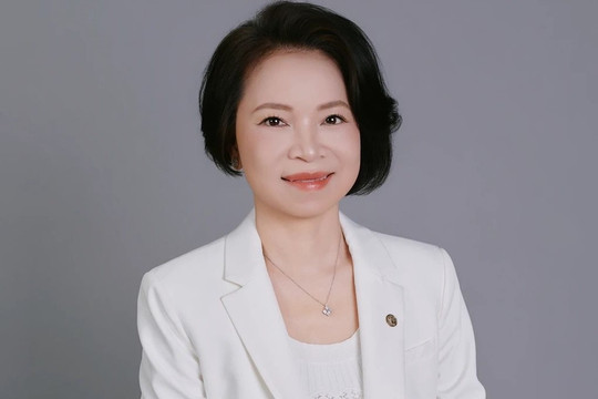 Bà Phạm Thu Hương lần đầu vào top 1000 người giàu nhất thế giới