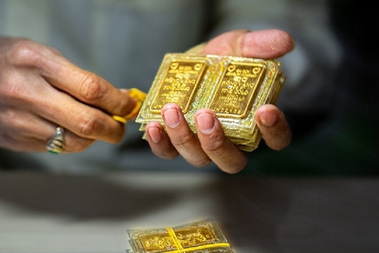 Giá vàng xuống mức thấp nhất trong 2 tuần qua
