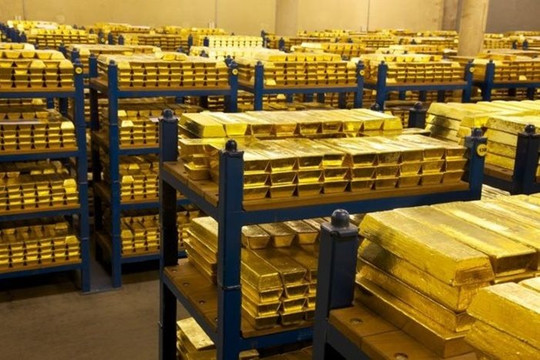 Một quốc gia nắm giữ hàng nghìn tấn vàng đang âm thầm bán ra