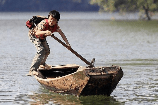 Loạt sếp lớn một doanh nghiệp bất động sản liên tục "bắt đáy" lượng lớn cổ phiếu