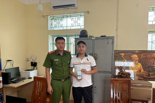 Công an xác minh giao dịch 70.721.000 đồng tại tài khoản Vietcombank của Nguyễn Công Hoàn SN 1994