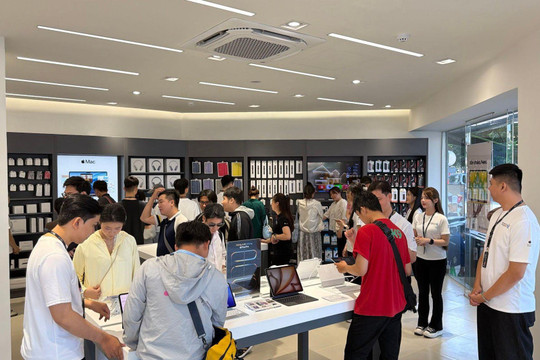 TopZone: Trải nghiệm iPhone 18 Pro không chỉ bắt đầu từ khi cầm máy trên tay