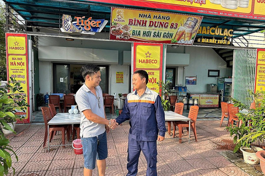 Hai kỹ thuật viên Viễn thông FPT nhanh trí, kịp thời khống chế đối tượng trộm xe