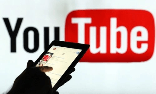 YouTube, TikTok “áp đảo” Netflix, FPT Play trong cuộc đua giành thời gian xem của người Việt