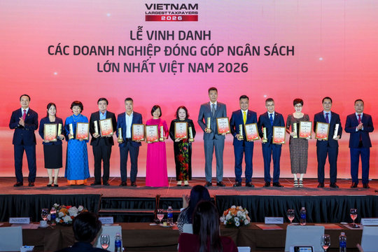 Lễ Vinh danh Doanh nghiệp nộp ngân sách lớn nhất 2025: Hàng chục đại diện nộp ngân sách hàng trăm nghìn tỷ đồng góp mặt