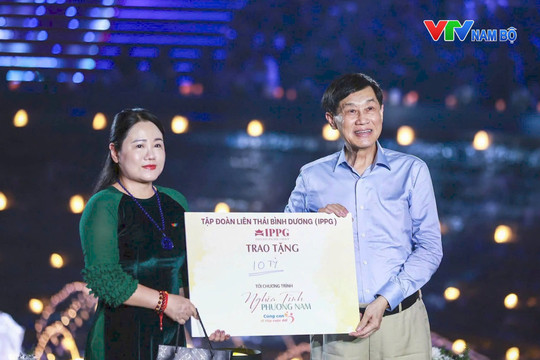 Người đàn ông U80 ứng 10 tỷ đồng từ 10 năm lương hưu để quyên góp cho trẻ em mồ côi vì đại dịch Covid-19