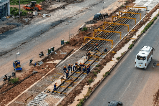 Đại lộ 10 làn xe nối sân bay Phú Quốc với công trình chưa từng có tại Việt Nam: Tuyến đường LRT chạy ở giữa, cảnh quan được thiết kế bởi đơn vị Belt Collins danh giá bậc nhất thế giới