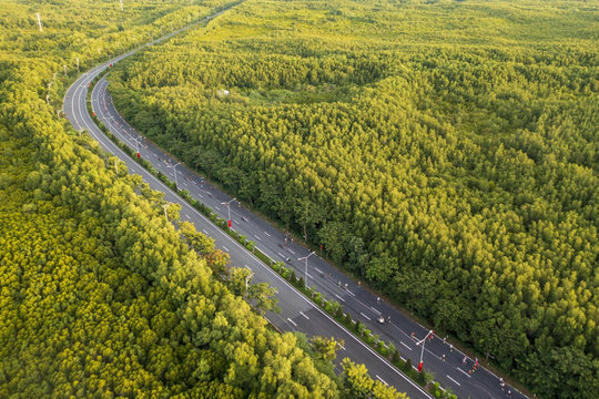 Thành viên Vingroup tính chuyện "lên đời" con đường dài hơn 35 km, hoàn thành năm 1986: Chạy xuyên vùng được UNESCO công nhận, đầu tư 19.000 tỷ đồng phát triển từ 6 thành 10 làn xe