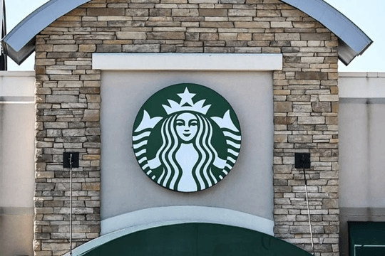 Starbucks bất ngờ tuyên bố đóng vĩnh viễn 250 quán cà phê,  thu hẹp hê thống