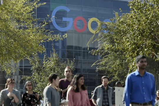 Nhân viên Google từ chức vì lo “AI đang phát triển quá nhanh”