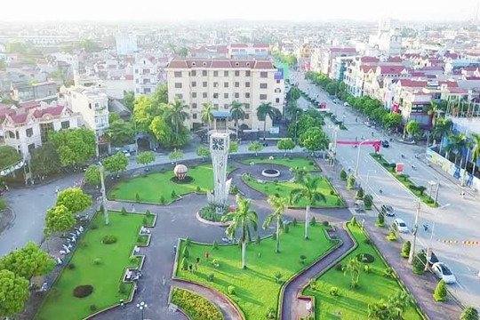 Việt Nam có một phường rộng hơn 23km2 nhưng có tới gần 130.000 người sinh sống: Loạt "ông lớn" liên tiếp tìm đến