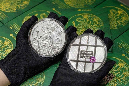 Giá bạc thỏi, bạc miếng sáng 29/9 đồng loạt rớt mạnh tại DOJI, Ancarat, Bảo Tín Mạnh Hải, Sacombank,...
