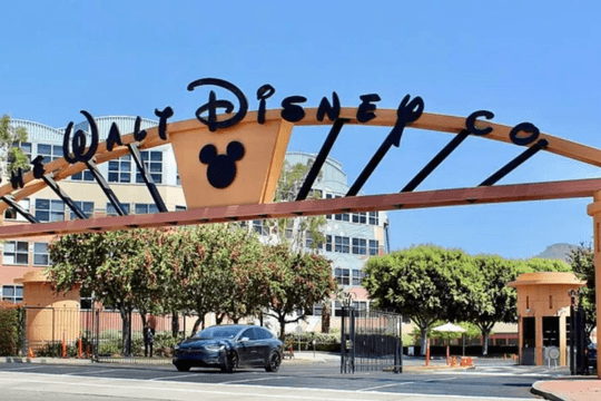 Disney tái cấu trúc bộ phận 1.000 nhân viên: Công nghệ có thể thay đổi cuộc chơi