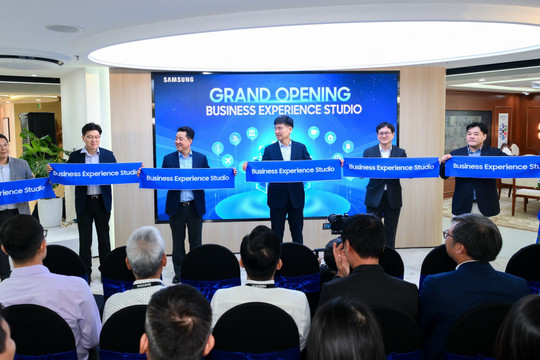 Samsung Electronics khai trương Business Experience Studio tại Việt Nam
