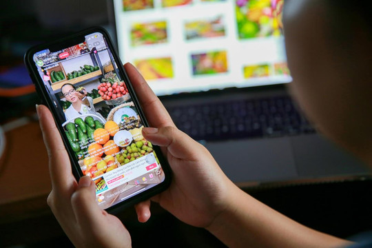 Tất cả người dân hay 'săn sale' online, mua hàng livestream... chú ý thông báo 'nóng' từ công an