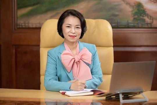 Năm thăng hoa của bà Phạm Thu Hương: Trở thành tỷ phú USD, lọt top những người phụ nữ quyền lực nhất châu Á