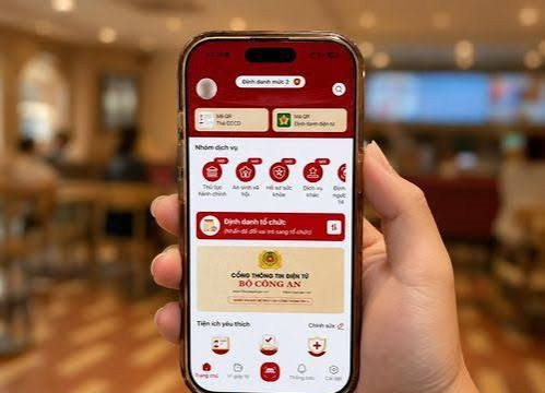 Tài khoản chứng khoán, thương mại điện tử và mạng xã hội phải liên kết VNeID trước 31/12