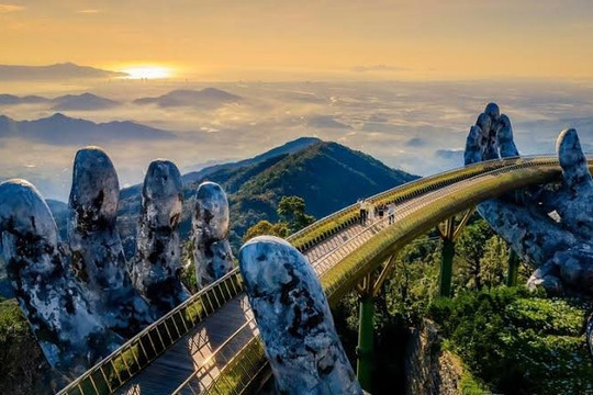 Lợi nhuận CTCP Tập đoàn Mặt trời tăng 200%, tổng tài sản tăng vọt lên gần 100.000 tỷ đồng