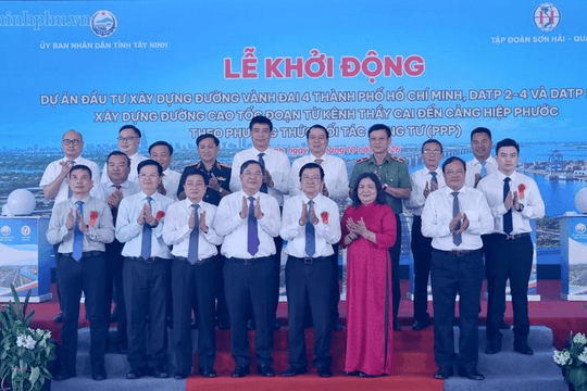 Tập đoàn Sơn Hải đón tin vui lớn, Chủ tịch Nguyễn Viết Hải cùng con trai xuất hiện tại sự kiện đáng chú ý ở Tây Ninh