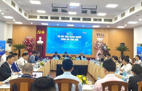 Xuất khẩu gần 375 tỷ USD, vì sao doanh nghiệp nội vẫn lép vế trước khối FDI?