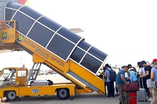 Mất khách Vietjet, công ty dịch vụ hàng không được bù đắp bởi Sun Phú Quốc Airways: Lãi quý 3 tăng hơn 100%, thu hồi được nợ từ Bamboo Airways