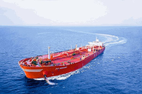 Lợi nhuận quý 3/2026 tăng 40%, cổ phiếu PVTrans vẫn giảm sàn, vốn hóa mất hơn 800 tỷ đồng