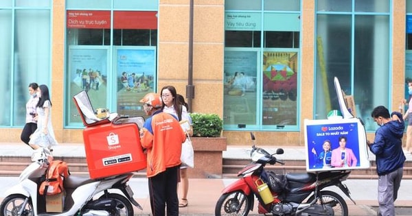 Điểm "lạ" trong cuộc đua thương mại điện tử